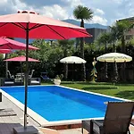 Tiziana فندق
