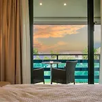 Tiziana 3* لوزون